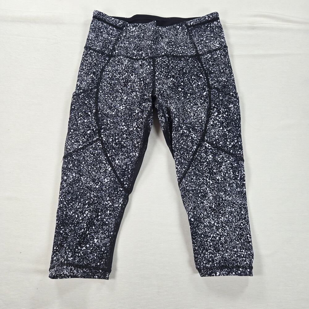 Lululemon Mid Rise Outrun Crop Legging in Splatter White Black Women's Size 6